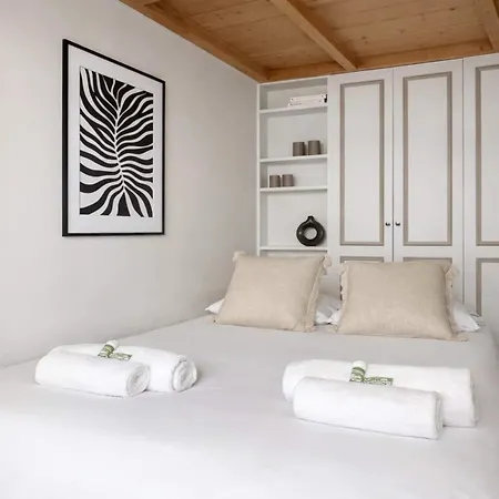 Le Marais Apartment